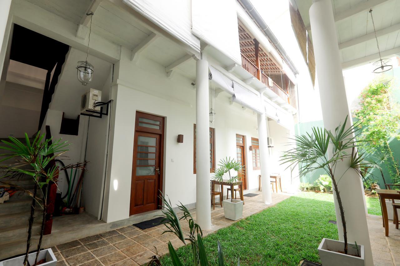 Knight Inn - Galle Fort Exterior photo